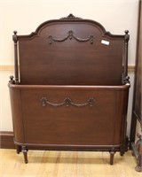 1920's curved footboard twin size bed w/ rails