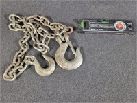 Chain with hooks and magnetic torpedo level