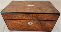 K - KEEPSAKE BOX (C89)