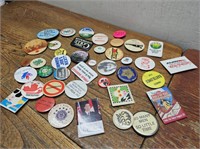 40+ collectable vintage BUTTONS