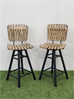 PAIR OF COUNTER STOOLS - WOOD LEGS