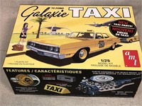 AMT 1970 Ford Galaxie Taxi open model