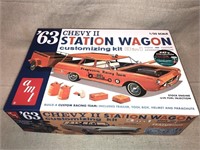 AMT 1963 Chevy II Station Wagon open model