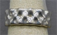 Sterling Silver band, size 7.5.