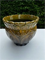 Majolica type planter