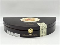 La Gloria Cubana Box Filled with Costume Jewelry