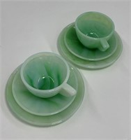 Akro Agate Green Slag Glass Child's Tea Set
