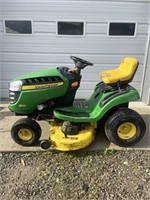 John Deere D110 Lawn Mower