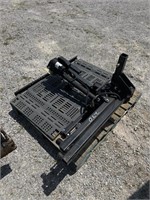 WHEEL CHAIR CARRIER FOR TRAILER HITCH
