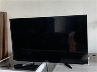 Sharp Roku 38" Flat Screen TV