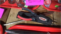 Pliers, sharpening tool