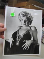 Vintage Marilyn Monroe 8 x 10 Photo