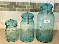 3 Ball Ideal aqua bail top mason jars