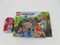 Lego Minecraft #21166 *** boite endommagée non