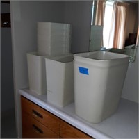 Various sizes trash cans