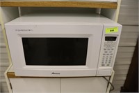 Amana Microwave