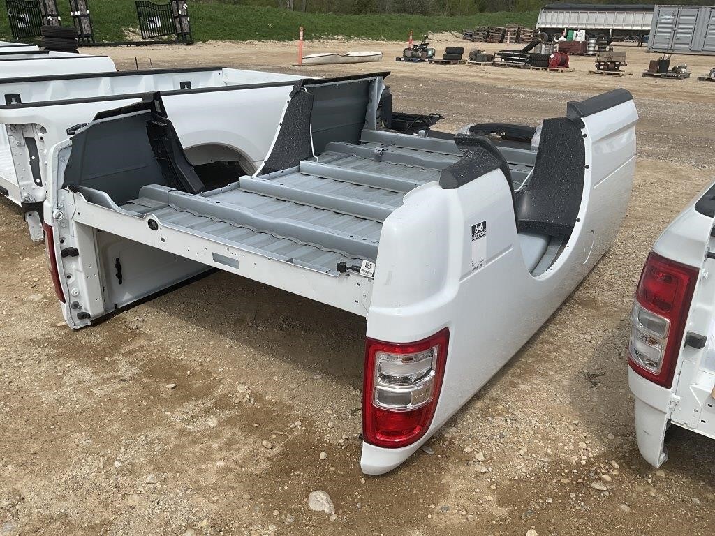 Dodge Ram 8' Truck Box