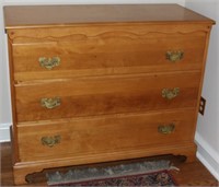 maple chest of drawers, 46" wide