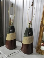 Pair Signature Series lamps