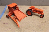 ALLIS CHALMERS WD 45 TOY TRACTOR AND ALLIS