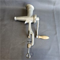 Hand Crank Juice Extractor