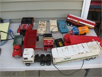 Lot of Vintage Toy Vehicles & Model Cars - As