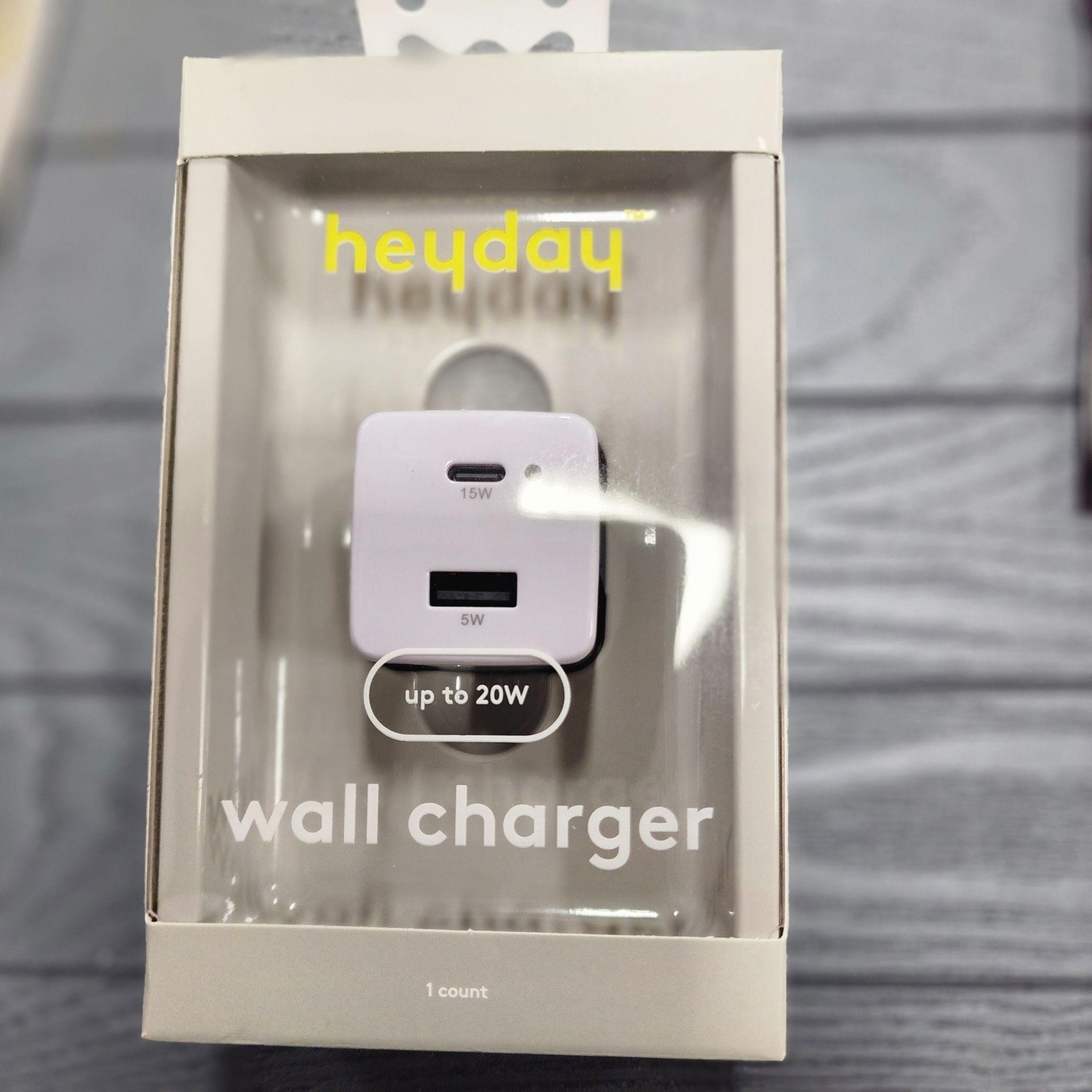 2-Port 20W USB-a and USB-C Wall Charger - Heyday™