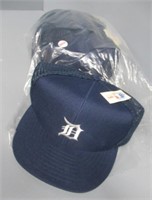 (12) Detroit Tigers Hats.
