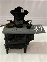 Child's Cast Iron Stove-Missing 2-Burner Covers
