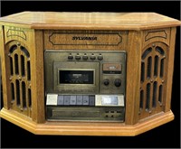 Sylvania AM FM Radio, Record Player & Cassette