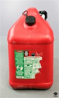 Blitz 5 Gallon Plastic Gas Can