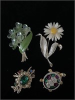 4 PC LOT OF FLORAL AND TURTLE BROOCHES; COSTUME