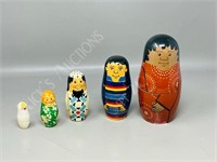 5 wood Matryoshka nesting dolls