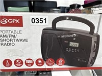 GPX PORTABLE RADIO RETAIL $30