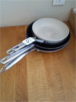 4 fry pans