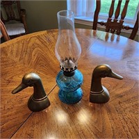2 Brass Geese Bookends and a Vintage Hong