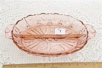 OYSTER & PEARL PINK DEPRESSION RELISH DISH