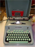 Hermes 3000 Typewriter - Very Nice