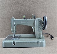 1950s Hamilton Ross Sewing Machine - works