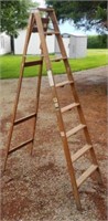 8ft. Wooden Step Ladder