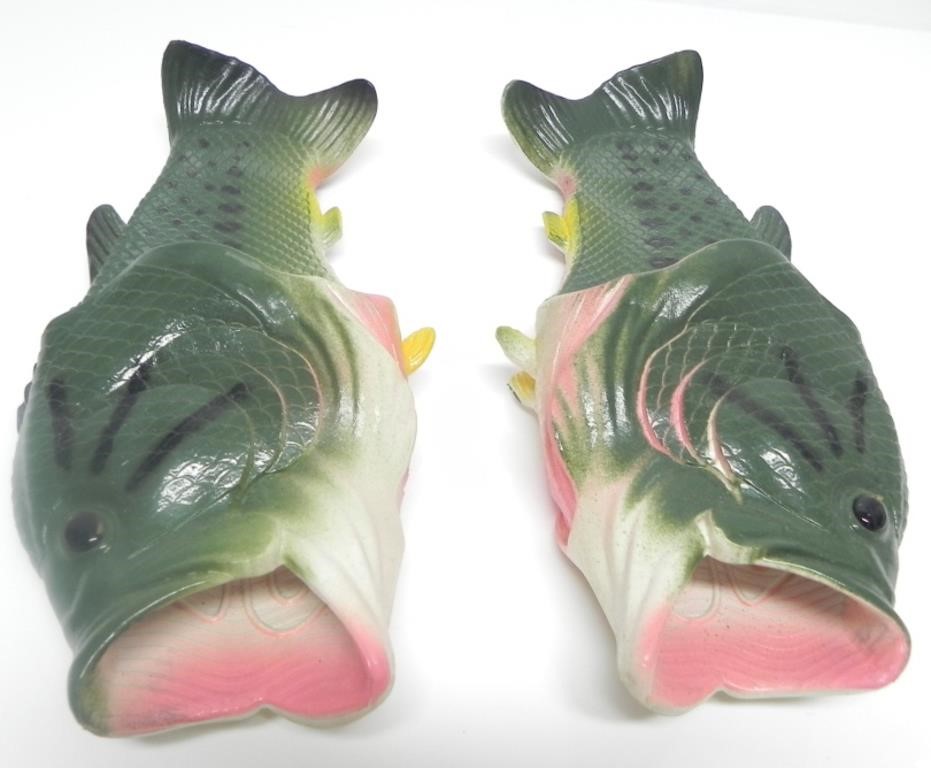 PAIR OF FISH SLIPPERS-SIZE 10 MENS