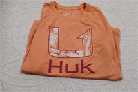 Huk Long Sleeve Size M