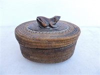 Outstanding Basket W/ Carved Frog