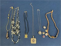 (6) Costume Jewelry necklaces, one has changeable