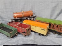 5 Lionel pre-war Train cars No. 515 tankard,