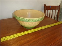Nice Antique Green Bean Bowl