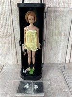 Barbie in Sweet Dreams Outfit #973 and Carry Case