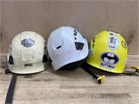 3 safety helmets