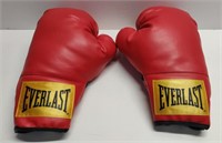 EVERLAST BOXING GLOVES SIZE 14