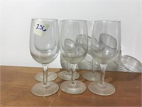 Set of 6 Wine Glasses